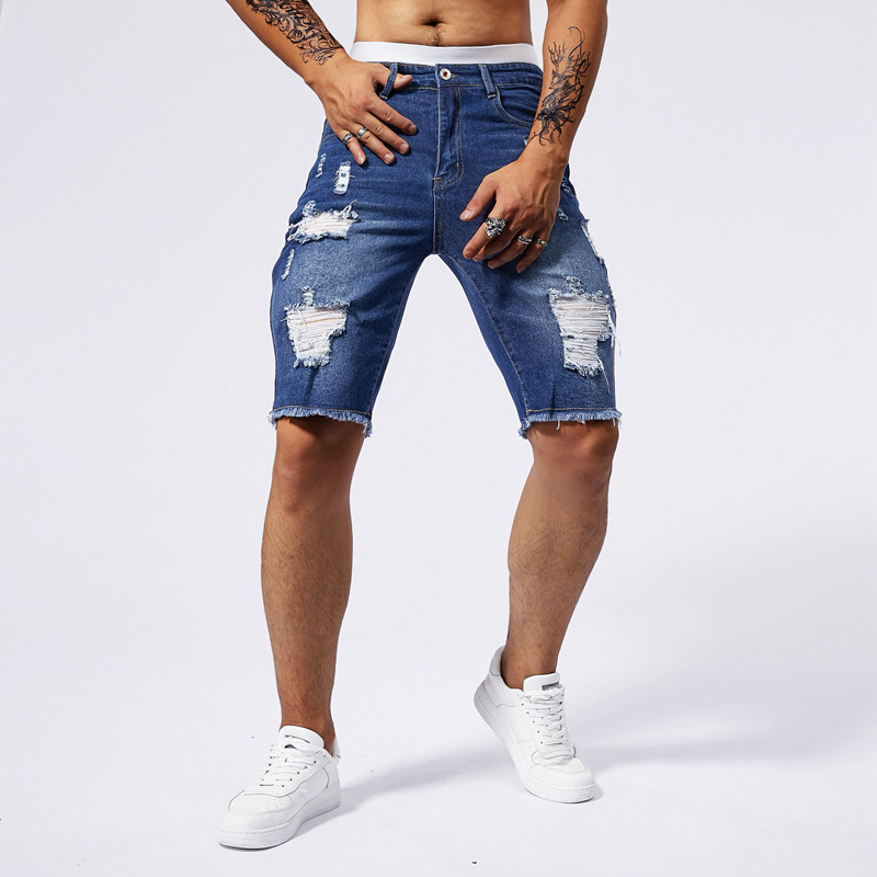 Pantaloncini di jeans strappat - Streetwear Brand Denim recensione e prezzo