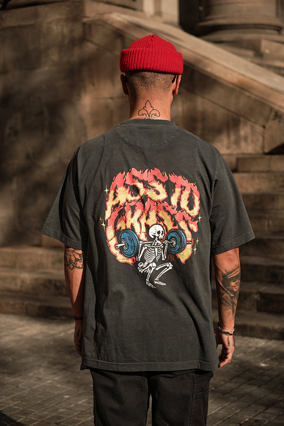 T-shirt con Illustrazione Retr - Streetwear Brand Clothing recensione e prezzo